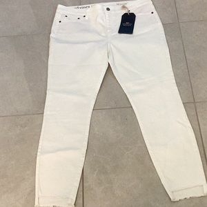 NWT Vineyard Vines White Skinny Jeans size 14